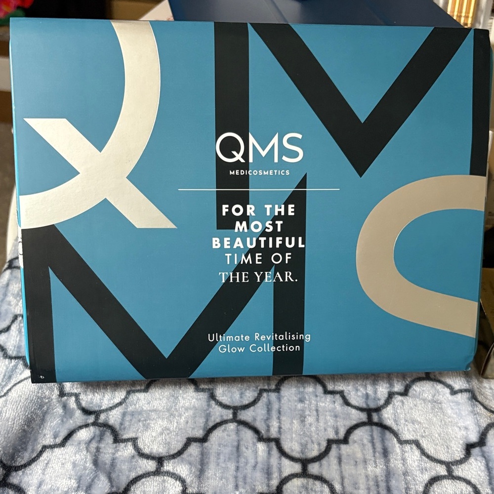 QMS Ultimate Revitalizing Glow Collection